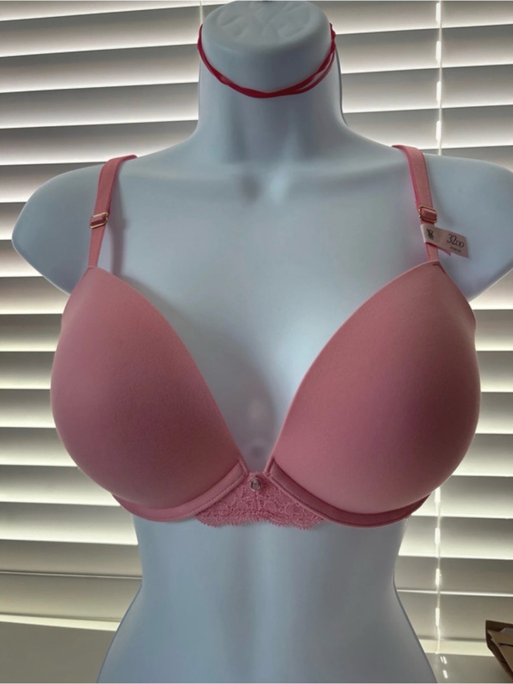 Victoria’s Secret dream angels push-up size 32DD Pink